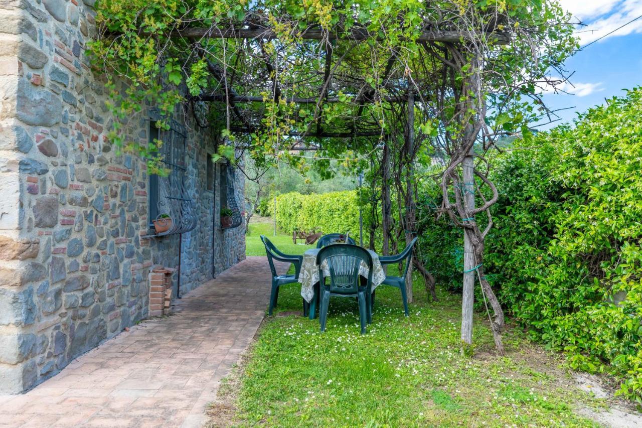 Bed and Breakfast La Casa Medioevale à Lamporecchio Extérieur photo